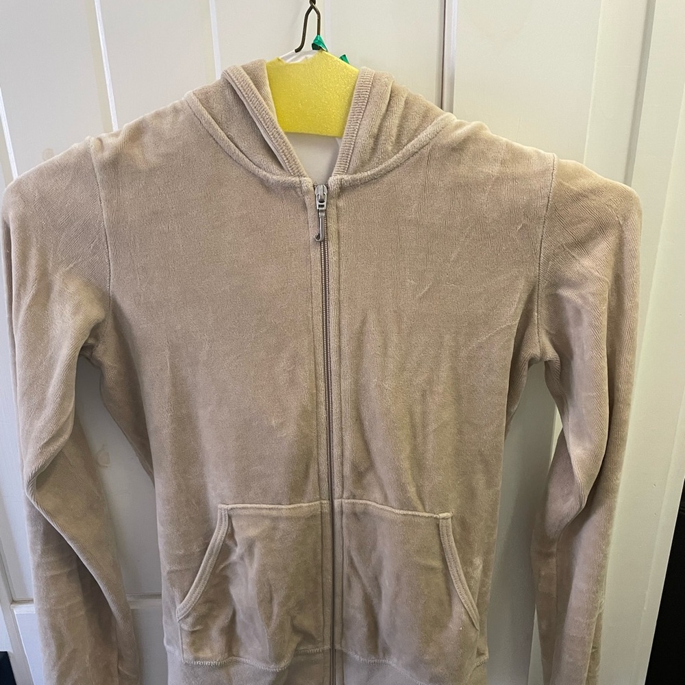 Set of three vintage Juicy velour sweat jackets!